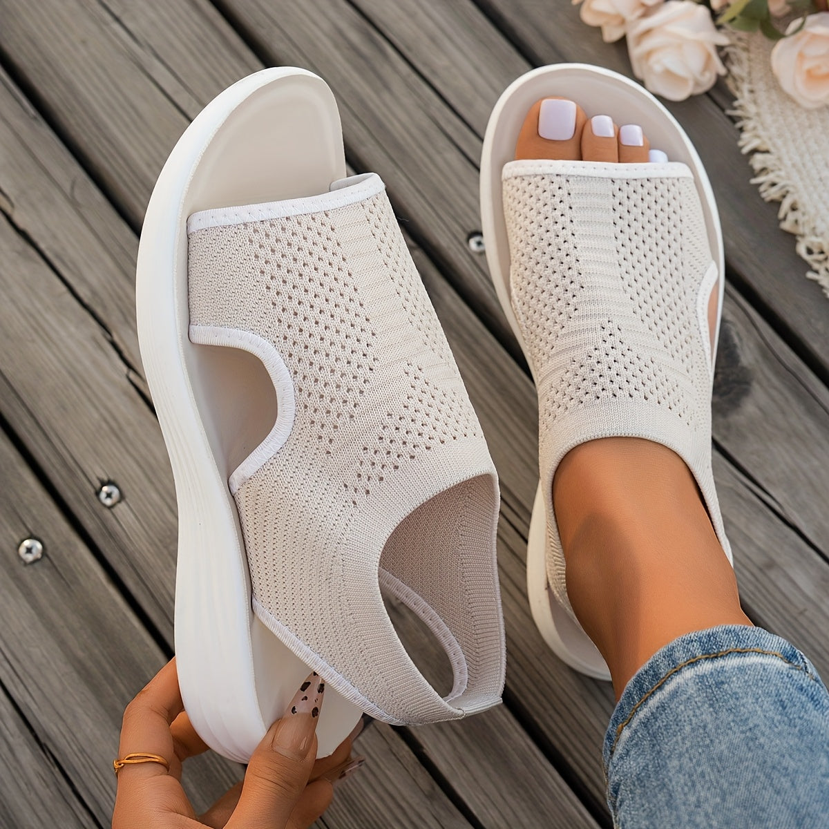 Élora | Confort orthopédique et style estival