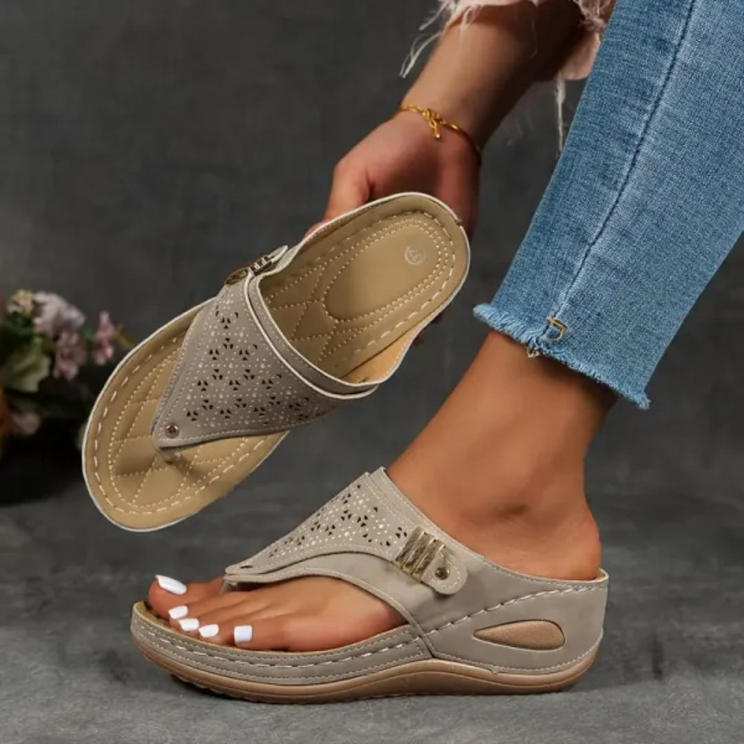 Sandales Isaline™ Cousues