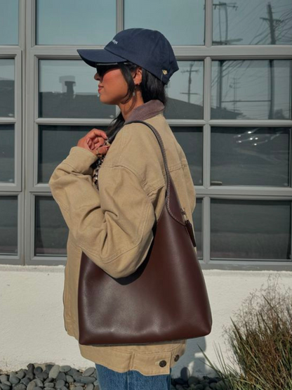 Clotilde | Sac en simili cuir  avec charme cerise
